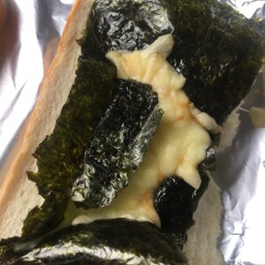 醤油海苔チーズトースト